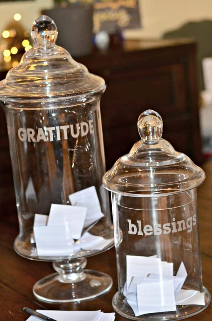 #gratitudejar #attitudeofgratitude #reflection #family #familytraditions #traditions #ourhappyhive