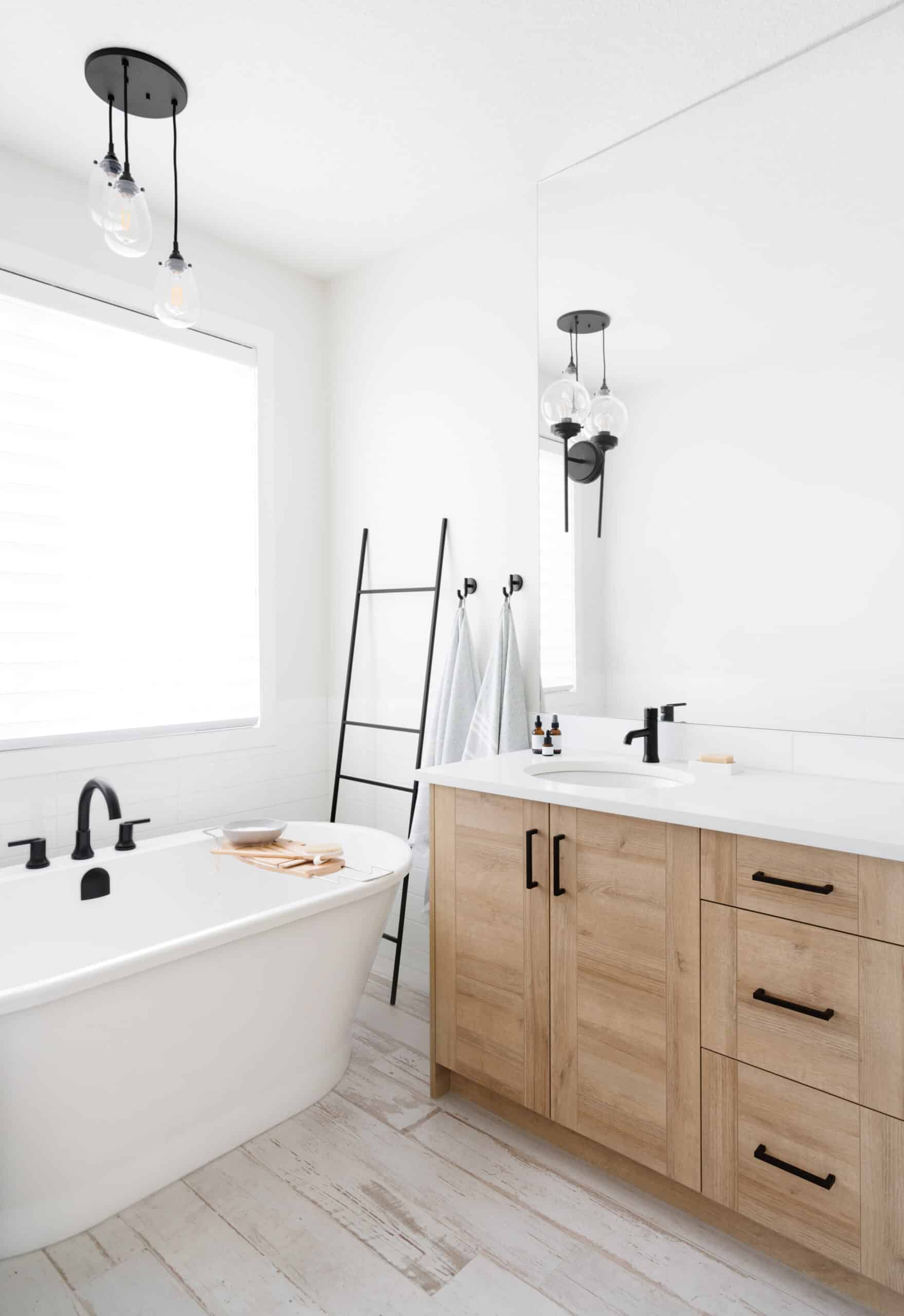 How to Organize Your Bathroom for Streamlined, Structured Bliss